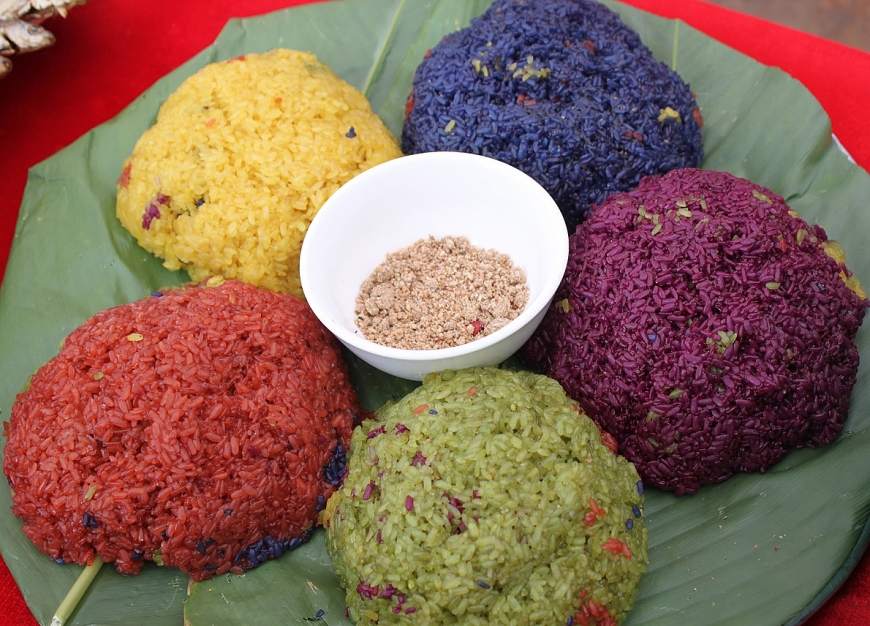 Five-colored sticky rice Five-colored sticky rice