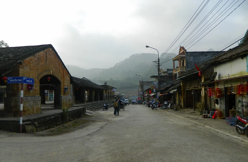 Lung Cu Flag tower