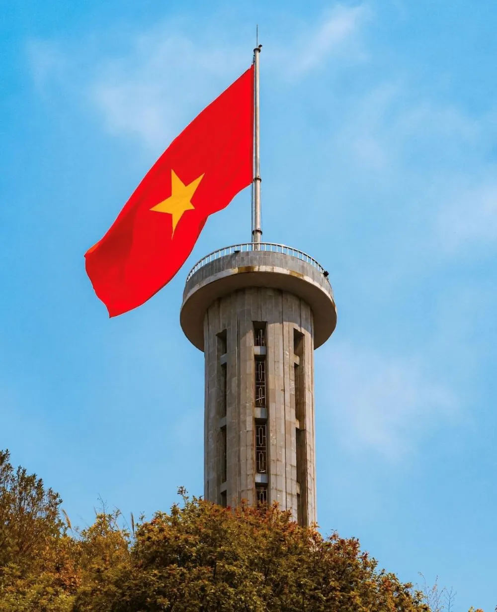 Lung Cu Flag tower